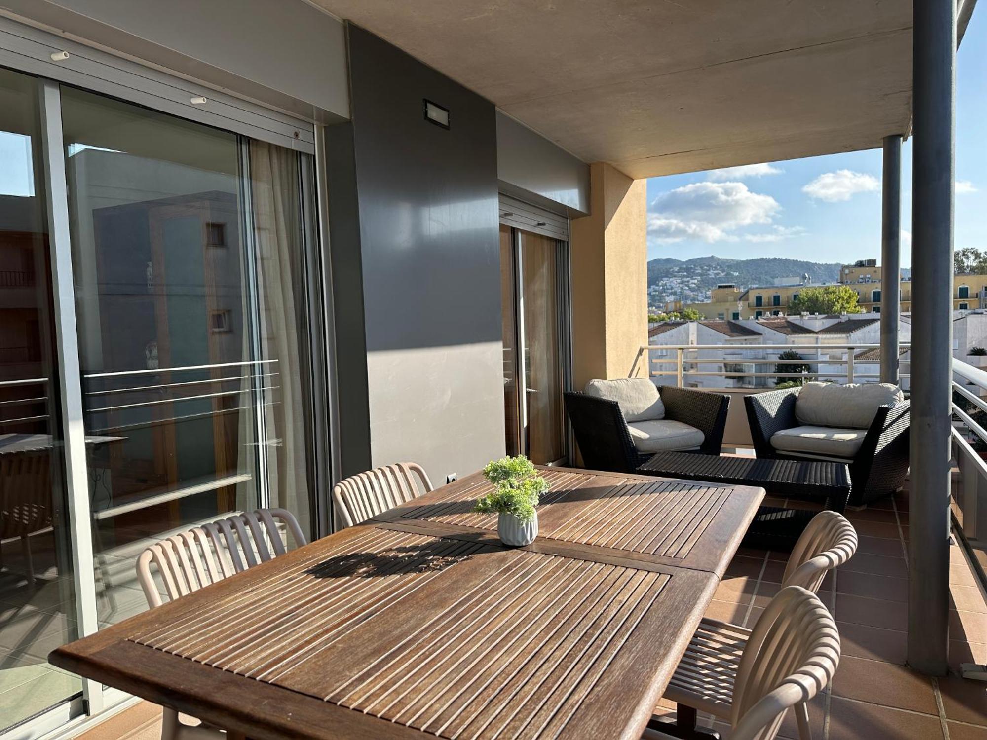 Agi Torre Quimeta Apartments โรเซส ภายนอก รูปภาพ